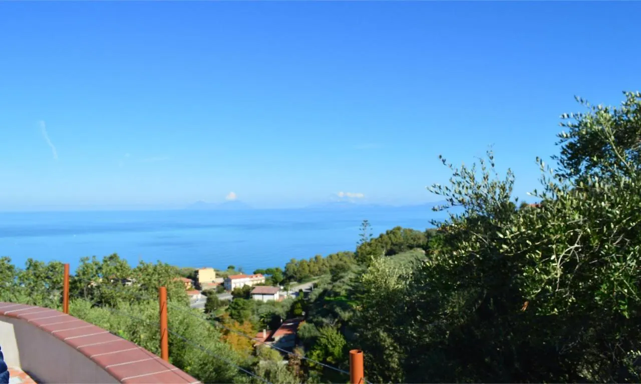 Villa Alessandra Residence Capo dʼOrlando 0*,