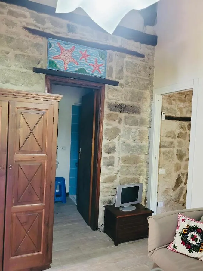 Villa Alessandra Residence Capo dʼOrlando Hotel apartamentowy